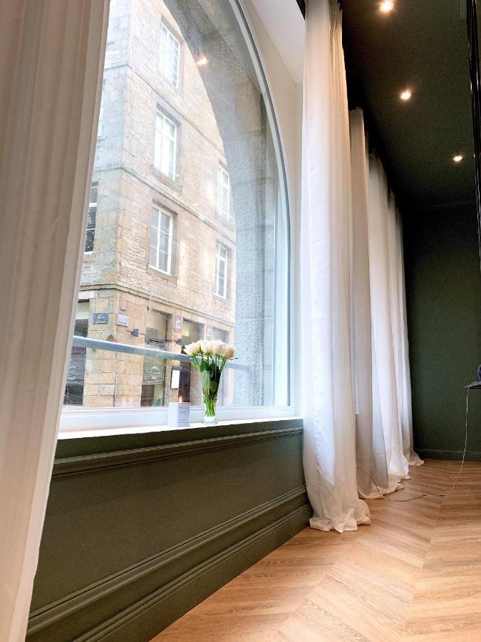 Appartement de 60 m2 tout juste rénové à Saint Malo Intra-Muros Esterno foto