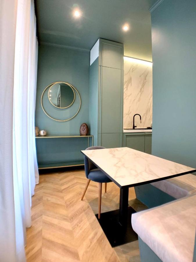 Appartement de 60 m2 tout juste rénové à Saint Malo Intra-Muros Esterno foto