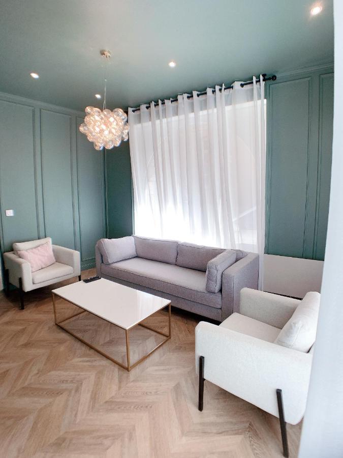 Appartement de 60 m2 tout juste rénové à Saint Malo Intra-Muros Esterno foto