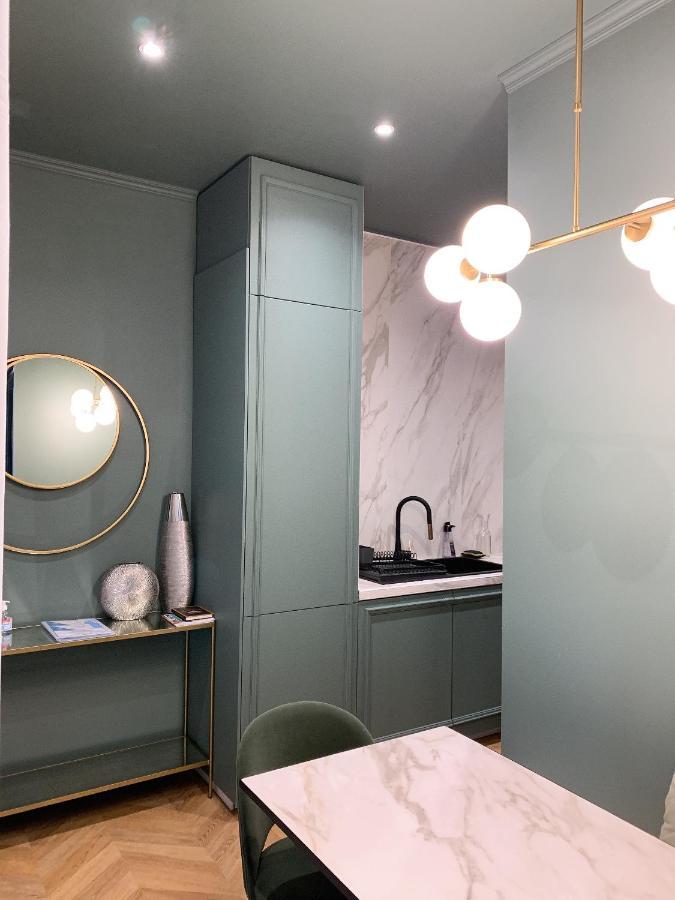 Appartement de 60 m2 tout juste rénové à Saint Malo Intra-Muros Esterno foto